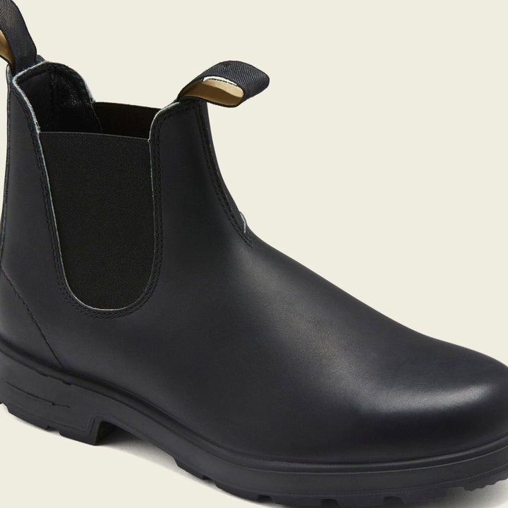 Men's Leather Pull-Tab Slip-On Chelsea Boots - Black