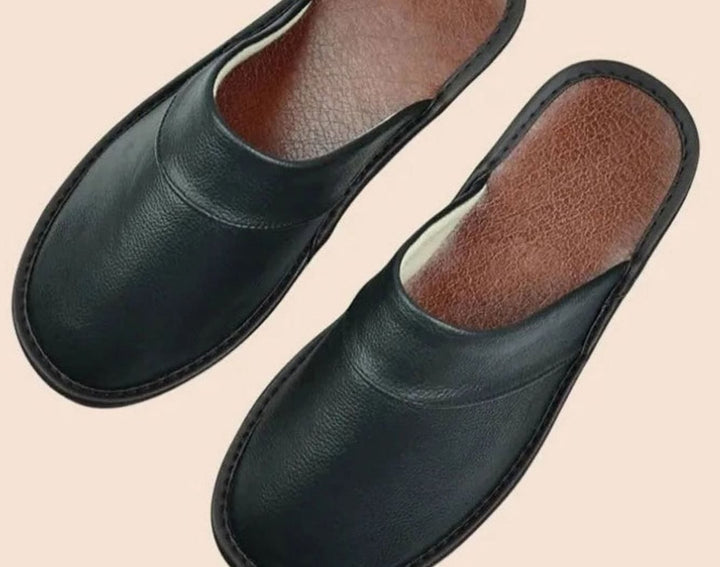 Men's Leather Slip-On Slippers Classic Closed-Toe Indoor Mules - Black