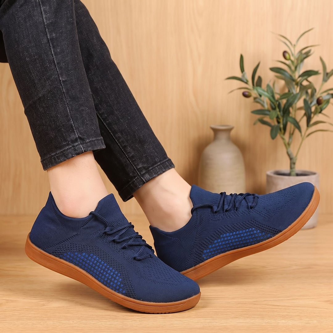 Men's Lightweight Knit Lace-Up Barefoot Sneakers