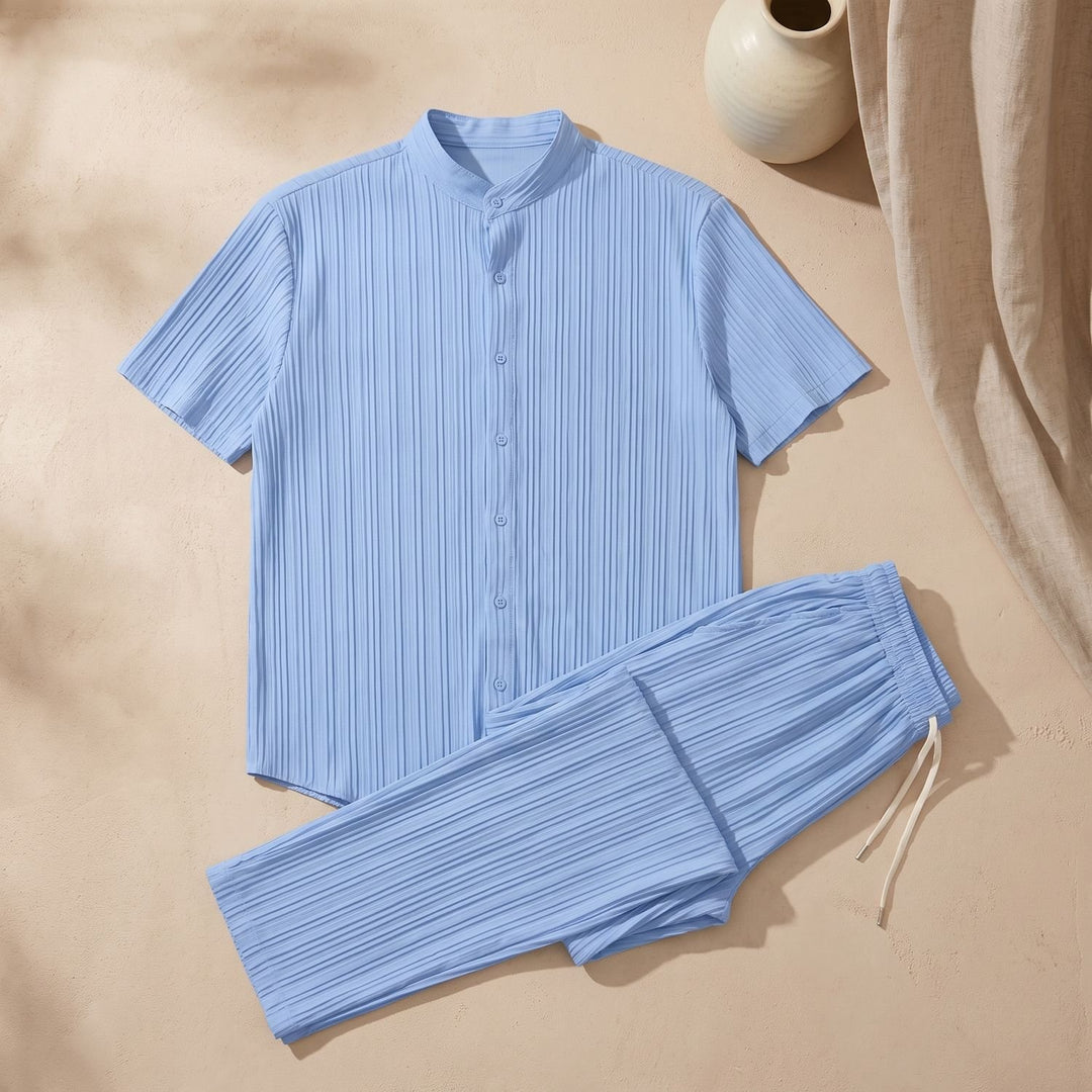 Men's Pleated Short-Sleeve Button-Up Shirt Drawstring Pants Two-Piece Set - Light Blue