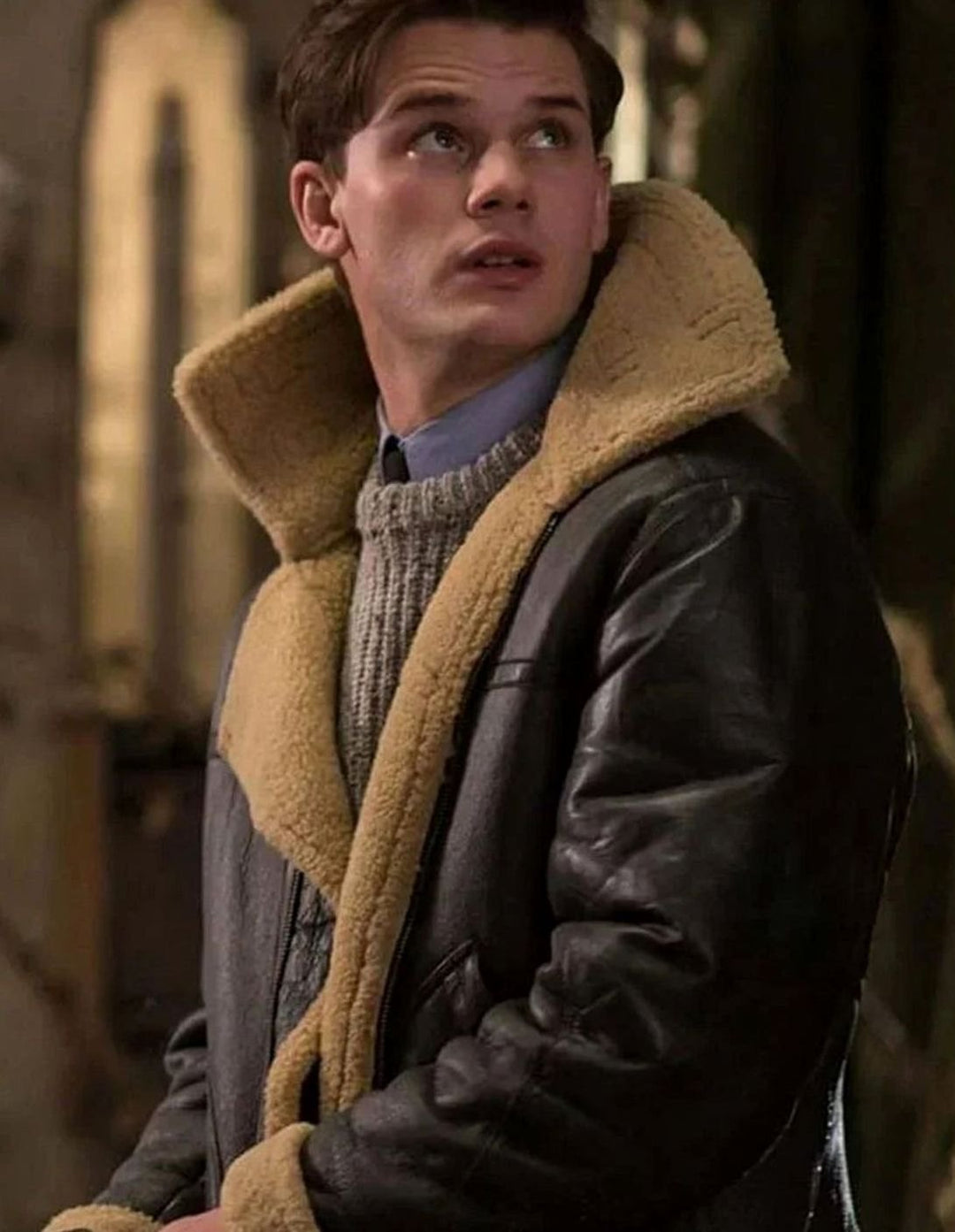 Men's Shearling-Lined Zip-Front Leather Aviator Jacket