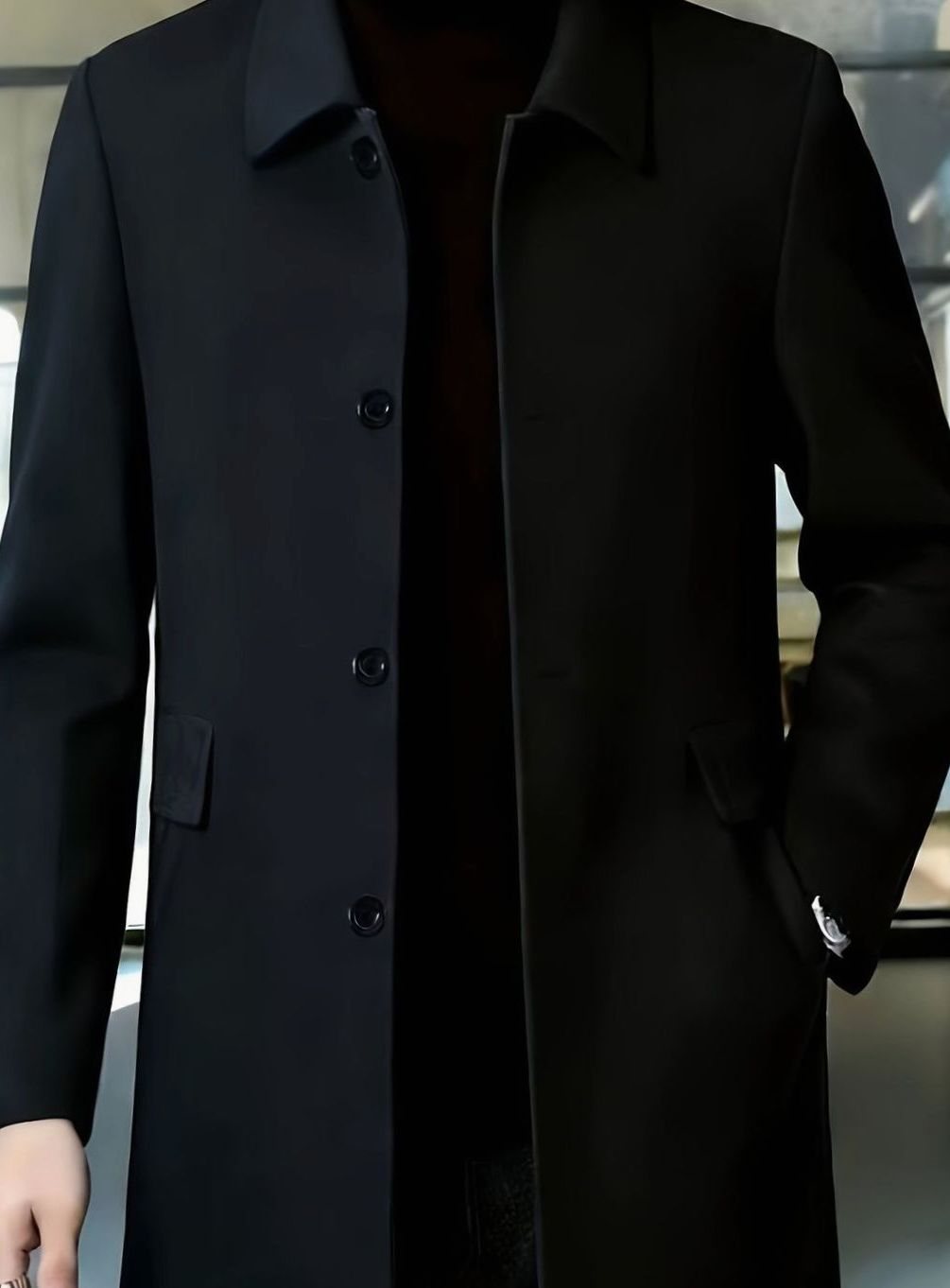 Men's Single-Breasted Wool Overcoat Classic Collar Relaxed Fit