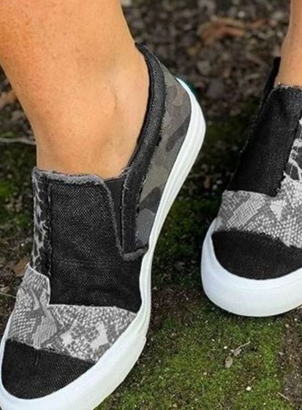 Women's Animal Print Slip-On Canvas Sneakers