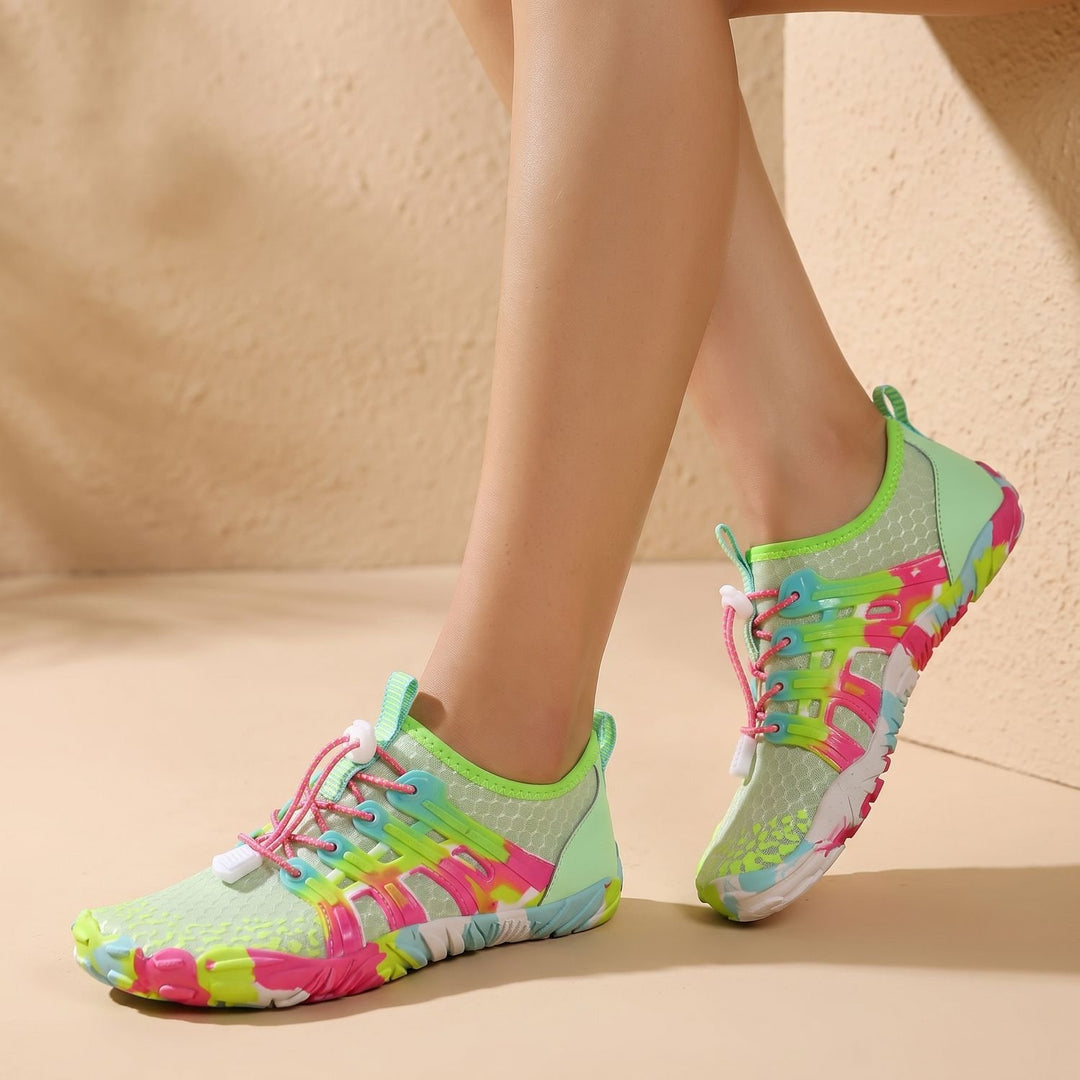 Women's Barefoot Water Shoes Lightweight Breathable Mesh Aqua Sneakers - Grass Green