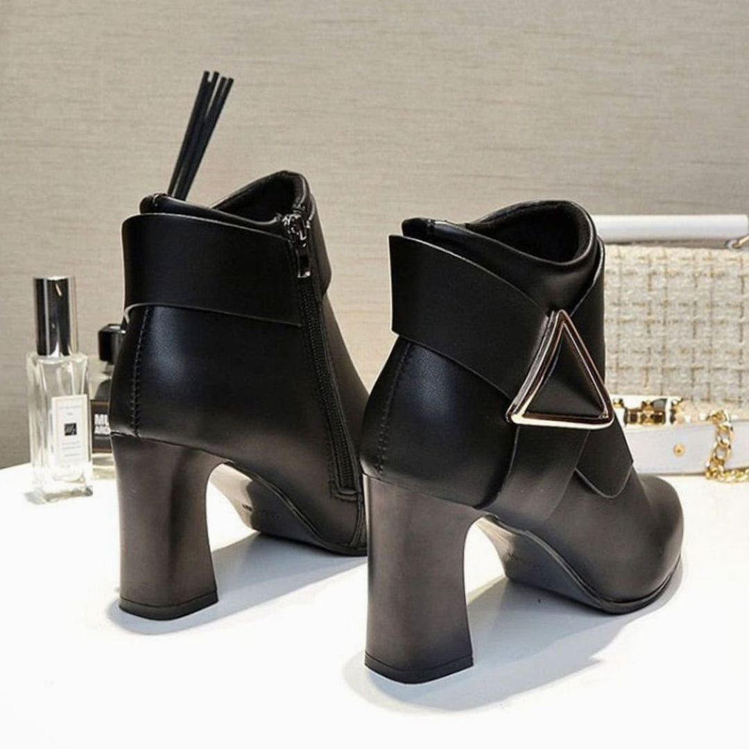 Women's Black Ankle Boots Pointed-Toe Block Heel Booties