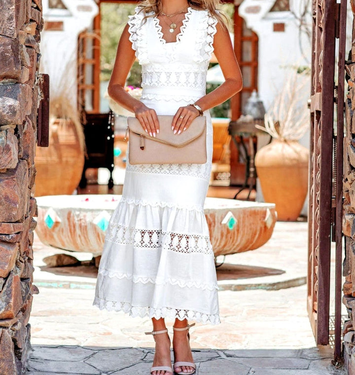 Women's Black Maxi Dress Lace-Trim Sleeveless Cotton Mermaid Dress - White