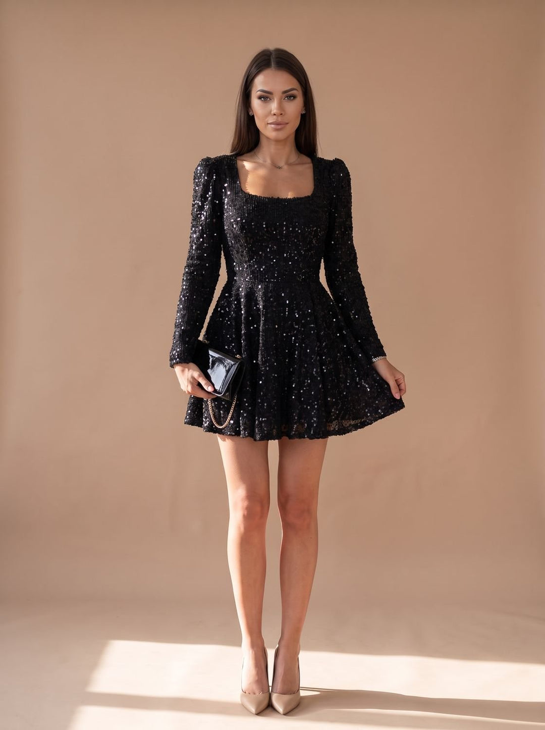 Women's Black Sequin Long-Sleeve Sweetheart Mini Christmas Party Dress