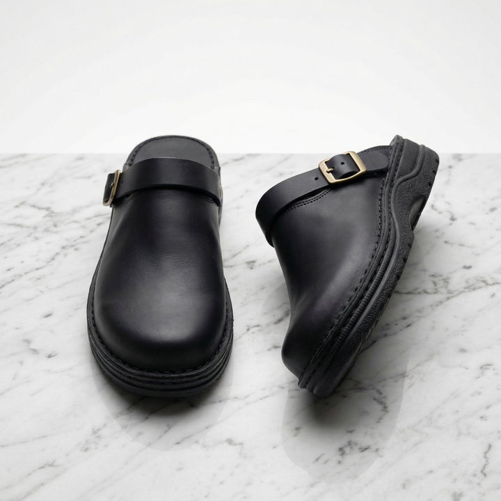 Women's Boots Leather Slip-On Cushioned Clogs - Black