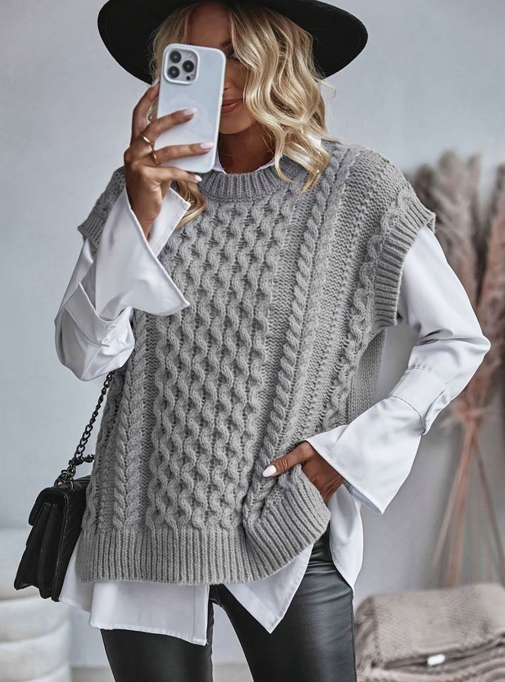 Women's Cable-Knit Relaxed-Fit Pullover Sweater Vest