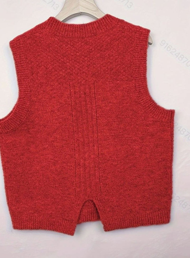 Women's Cable-Knit Round-Neck Sleeveless Sweater Vest