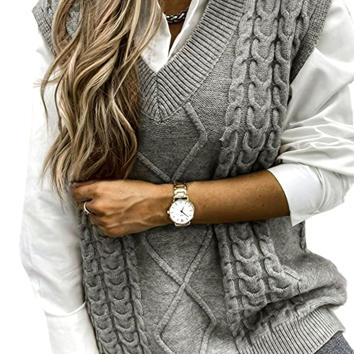 Women's Cable-Knit V-Neck Sweater Vest Relaxed Layering Pullover - Gray