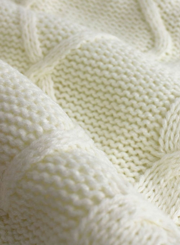 Women's Cable-Knit V-Neck Sweater Vest Relaxed Layering Pullover
