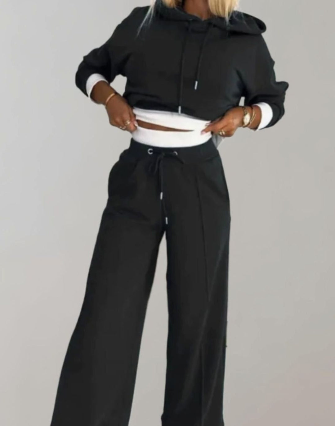 Women's Casual Cropped Hoodie Wide-Leg Tracksuit Set - Black