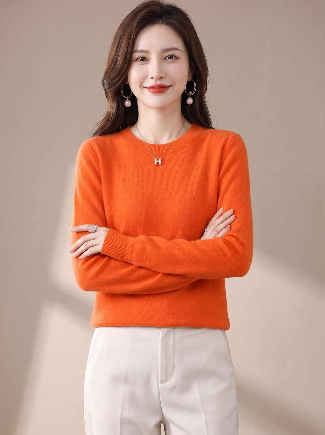Women's Classic Crew-Neck Long-Sleeve Cashmere Knit Sweater - Orange