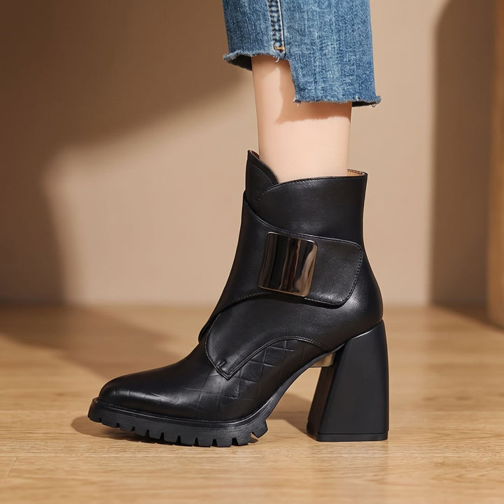 Women's Comfortable Chelsea Ankle Boots Block Heel Metal Buckle - Black