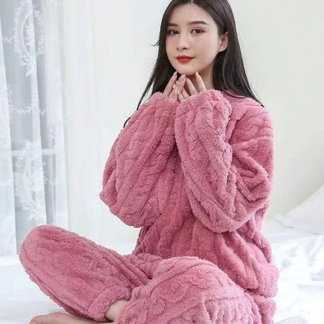 Women's Cozy Fleece Long-Sleeve Winter Loungewear Set - Pink