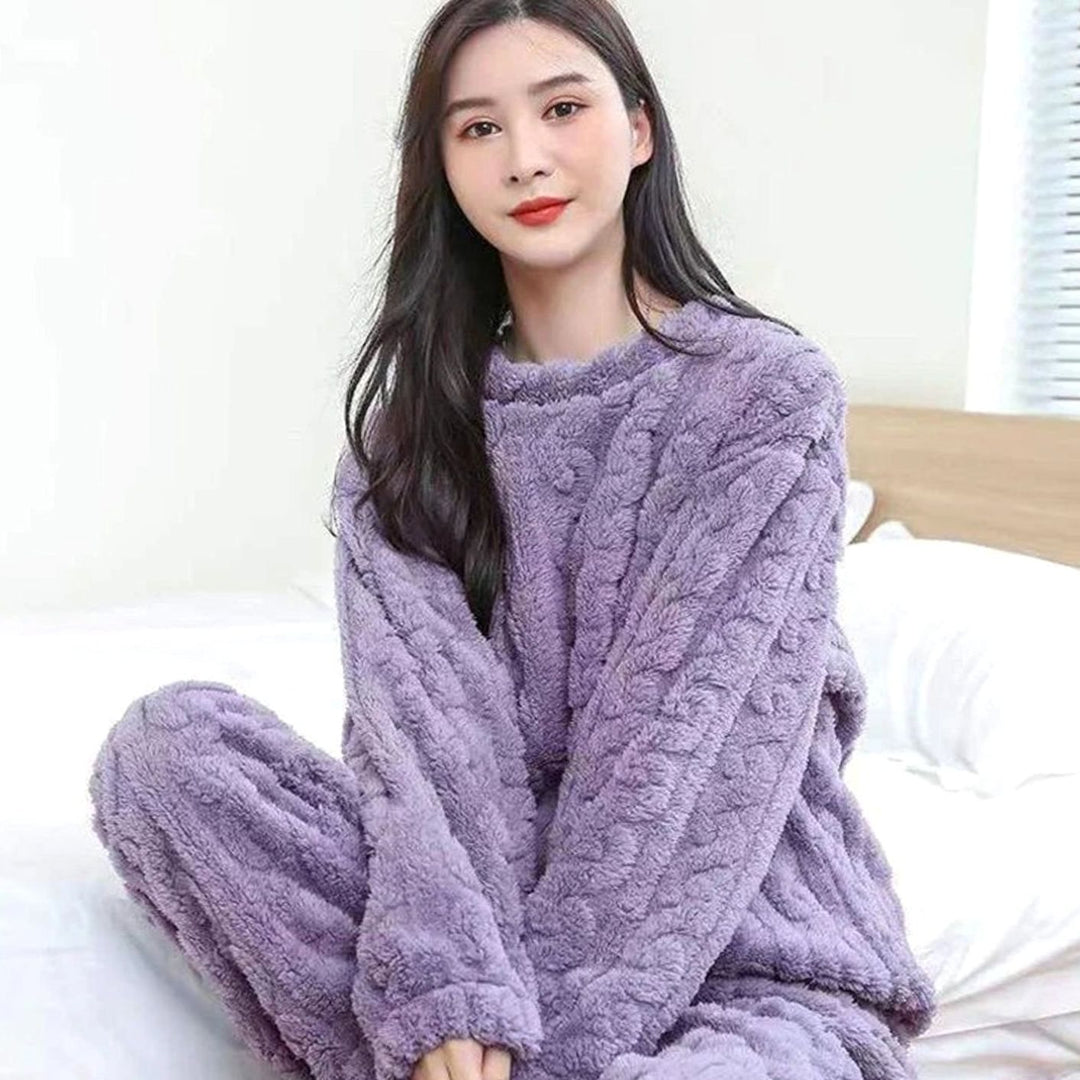 Women's Cozy Fleece Long-Sleeve Winter Loungewear Set - Purple