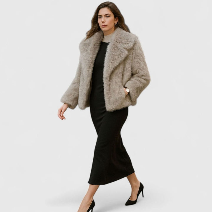 Women's Cropped Faux Fur Oversized-Collar Warm Jacket
