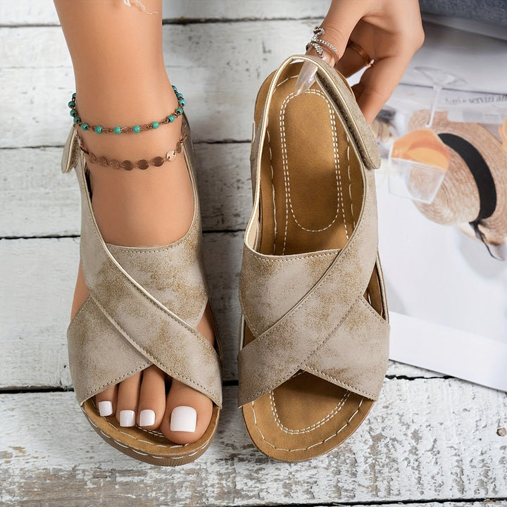 Women's Crossover Platform Sandals - Khaki