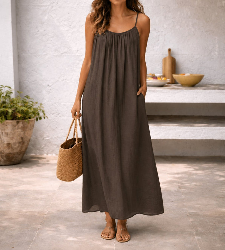 Women's Flowy Spaghetti-Strap Gathered Maxi Dress Pockets - Braun
