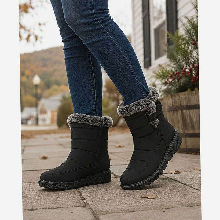 Women's Fur-Trimmed Quilted Mid-Calf Snow Boots