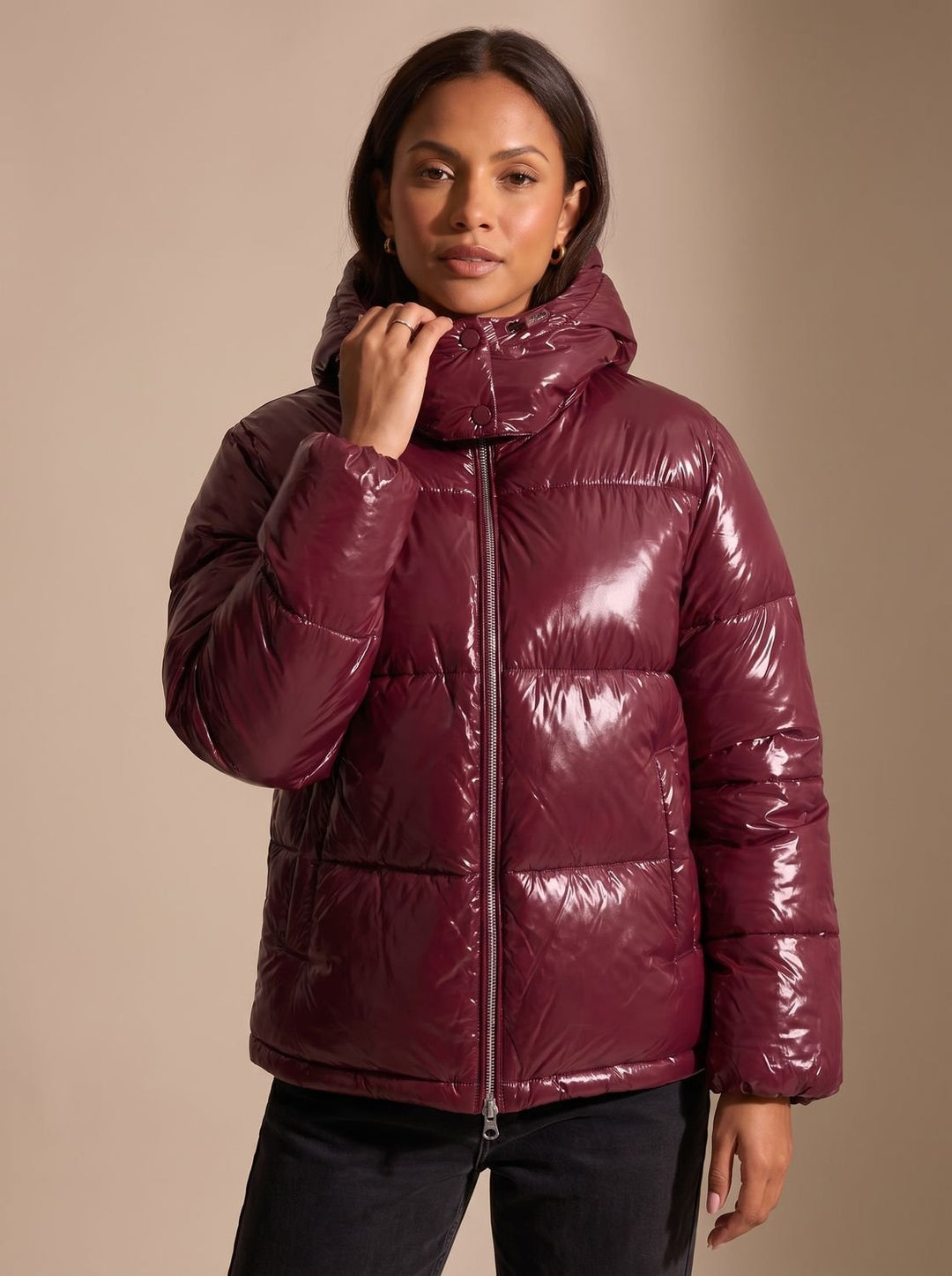 Women's Glossy Hooded Quilted Puffer Jacket - Red