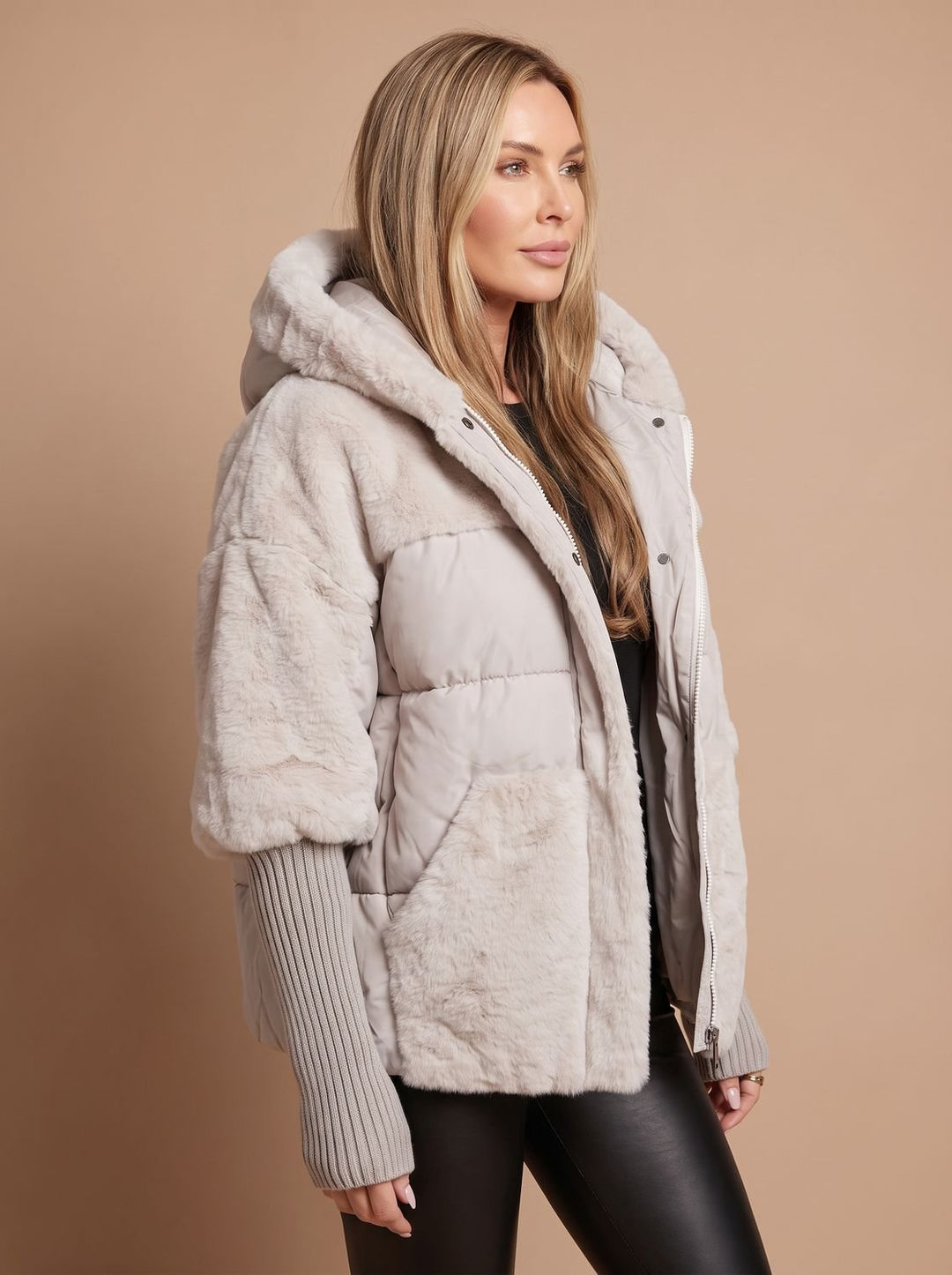 Women's Hooded Quilted Puffer Jacket Faux Fur Trim