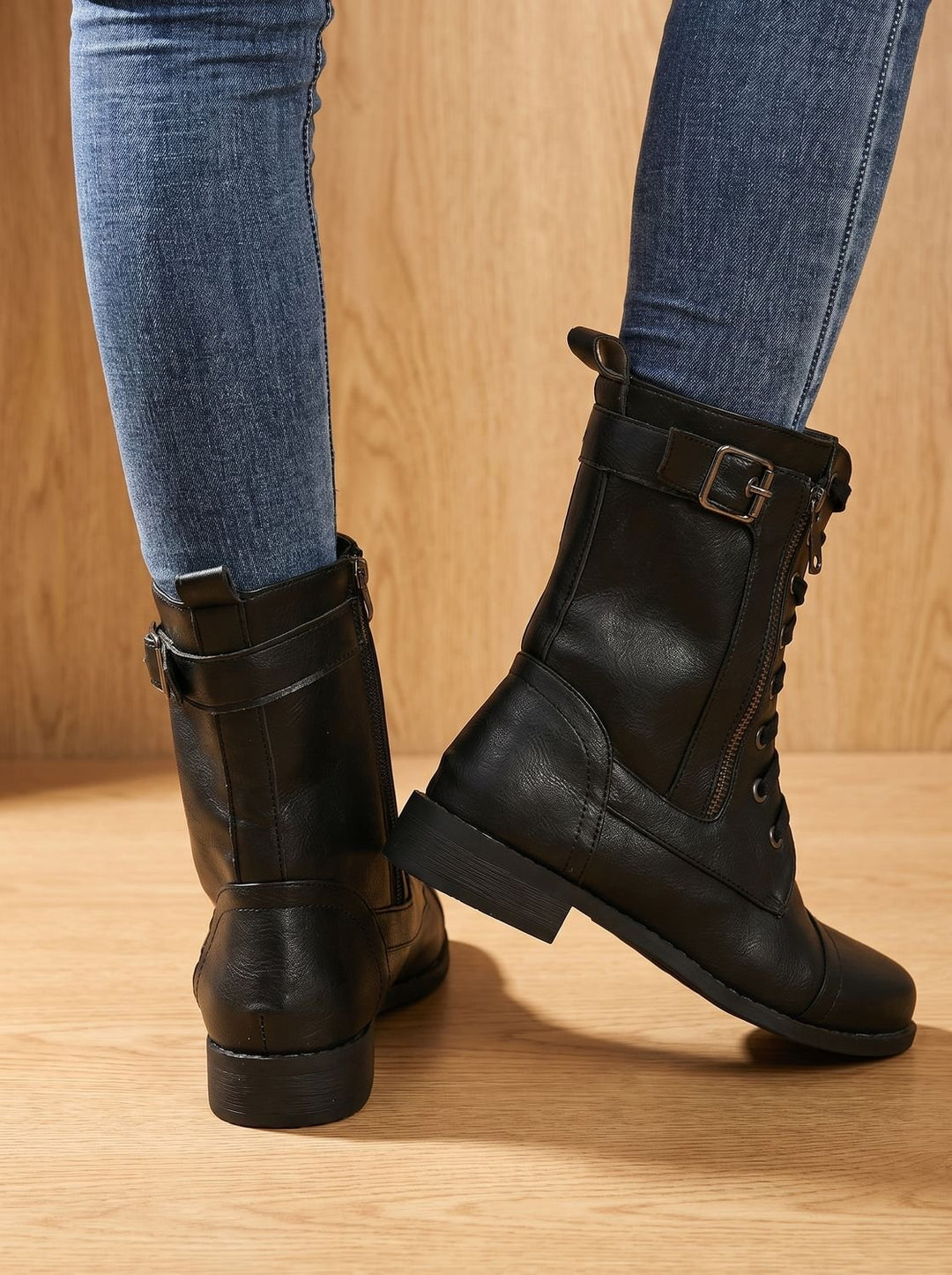 Women's Lace-Up Combat Boots Buckle Side-Zip Round Toe