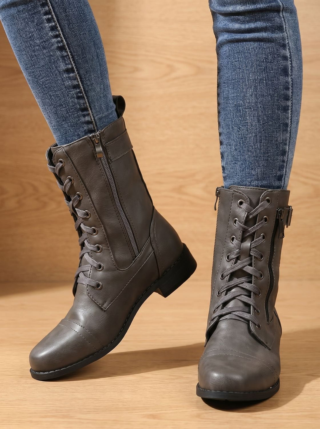 Women's Lace-Up Combat Boots Buckle Side-Zip Round Toe