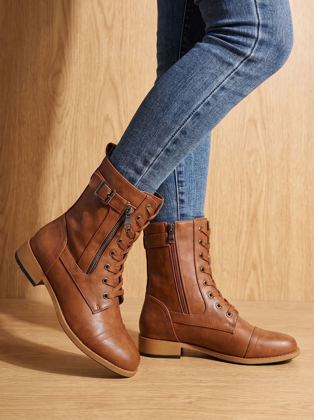 Women's Lace-Up Combat Boots Buckle Side-Zip Round Toe