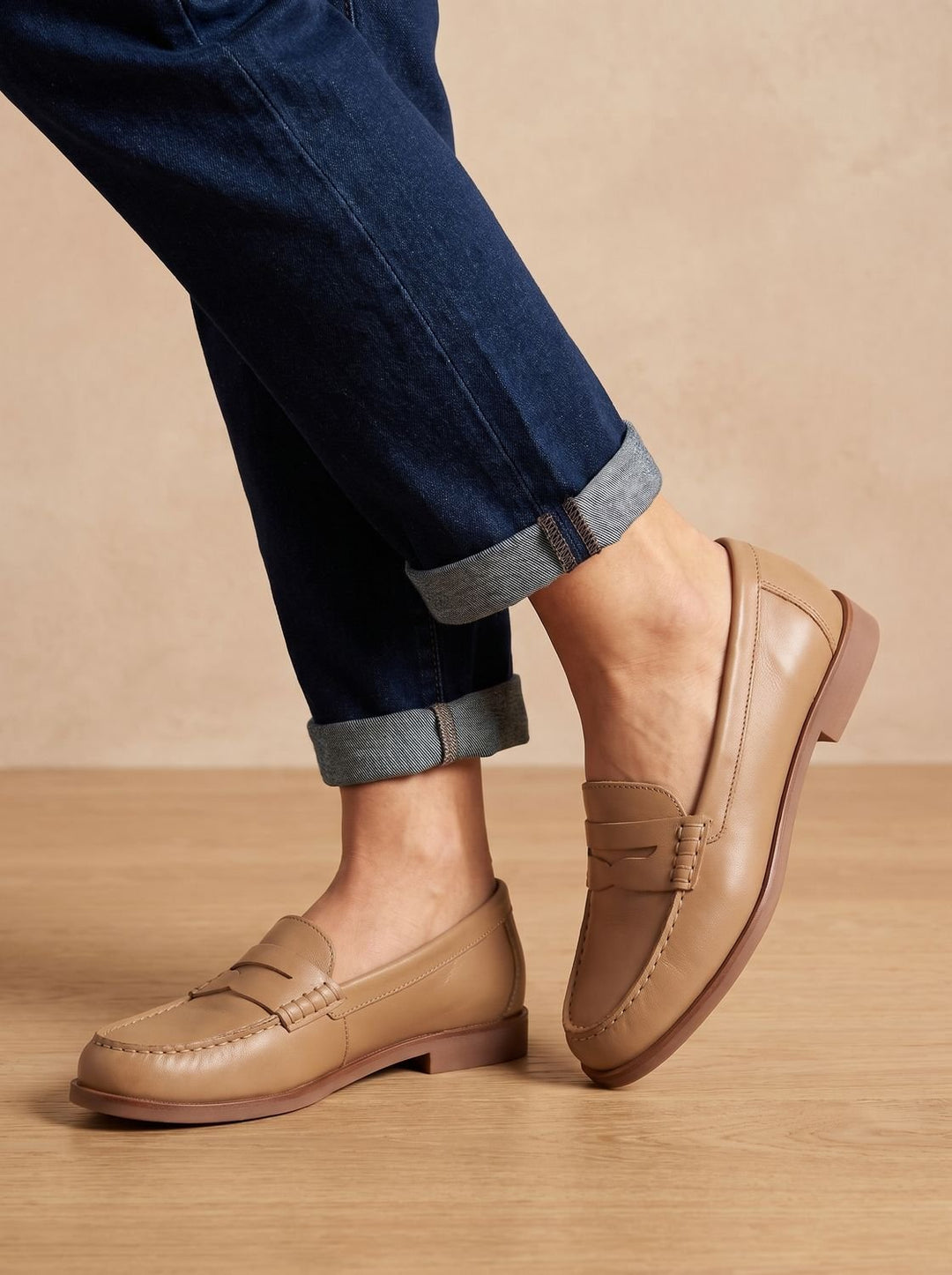 Women's Leather Penny Loafers Moccasin-Stitched Slip-On - Khaki
