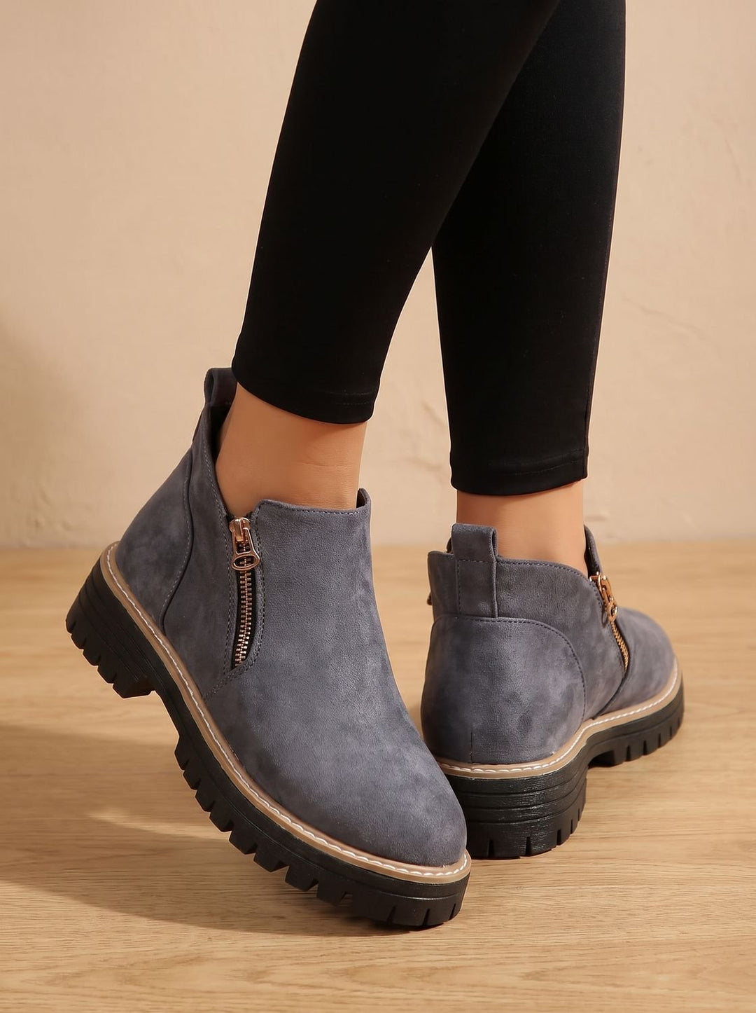 Women's Leopard Print Side-Zip Chunky Platform Ankle Boots - Grey