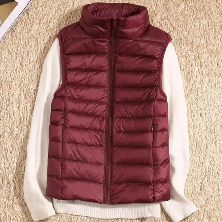 Women's Lightweight Quilted Zip-Front Sleeveless Puffer Vest - Dark Red
