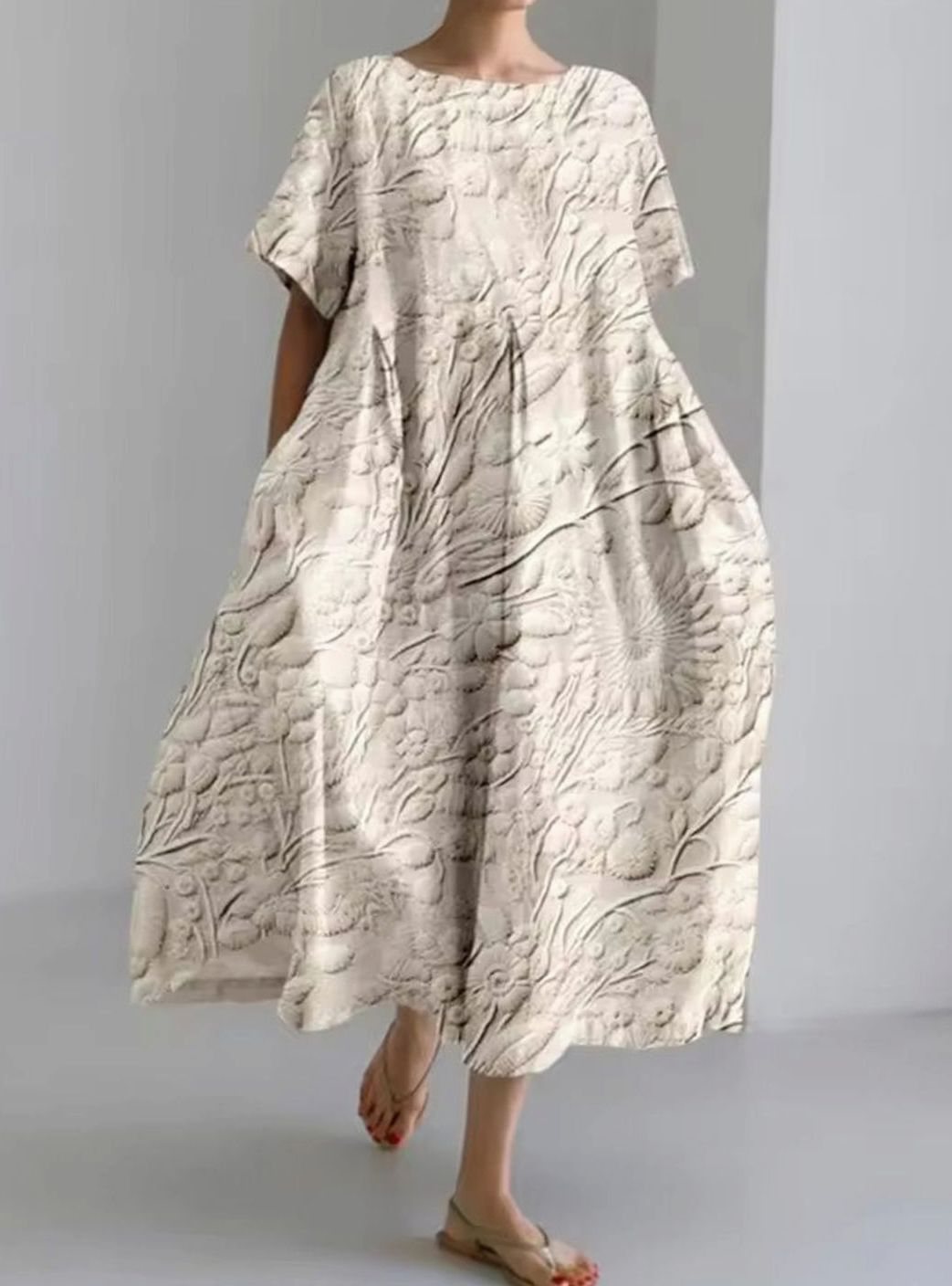 Women's Loose Short-Sleeve Floral Applique Round-Neck Maxi Dress - Floral Beige