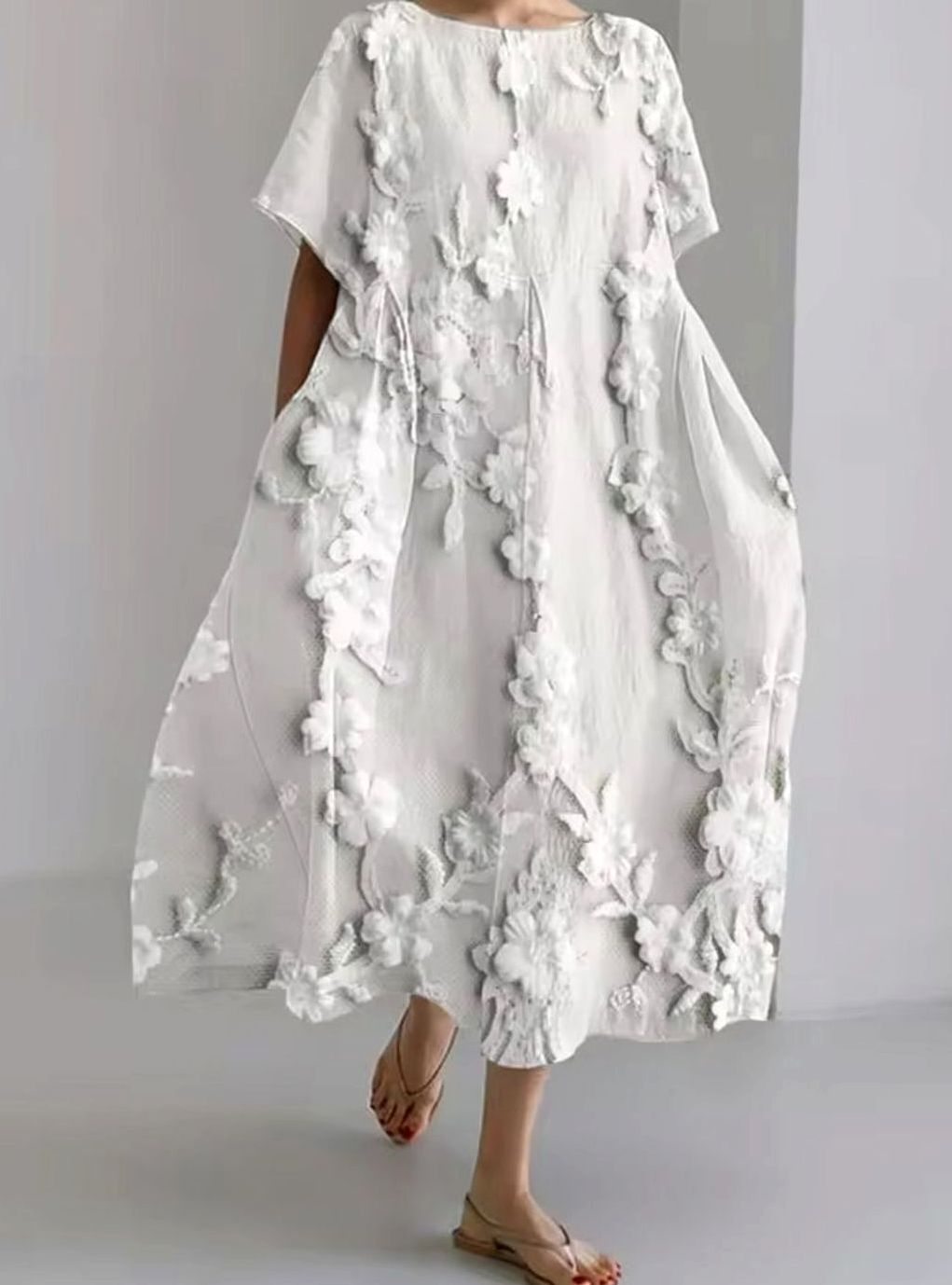Women's Loose Short-Sleeve Floral Applique Round-Neck Maxi Dress - Big Floral White