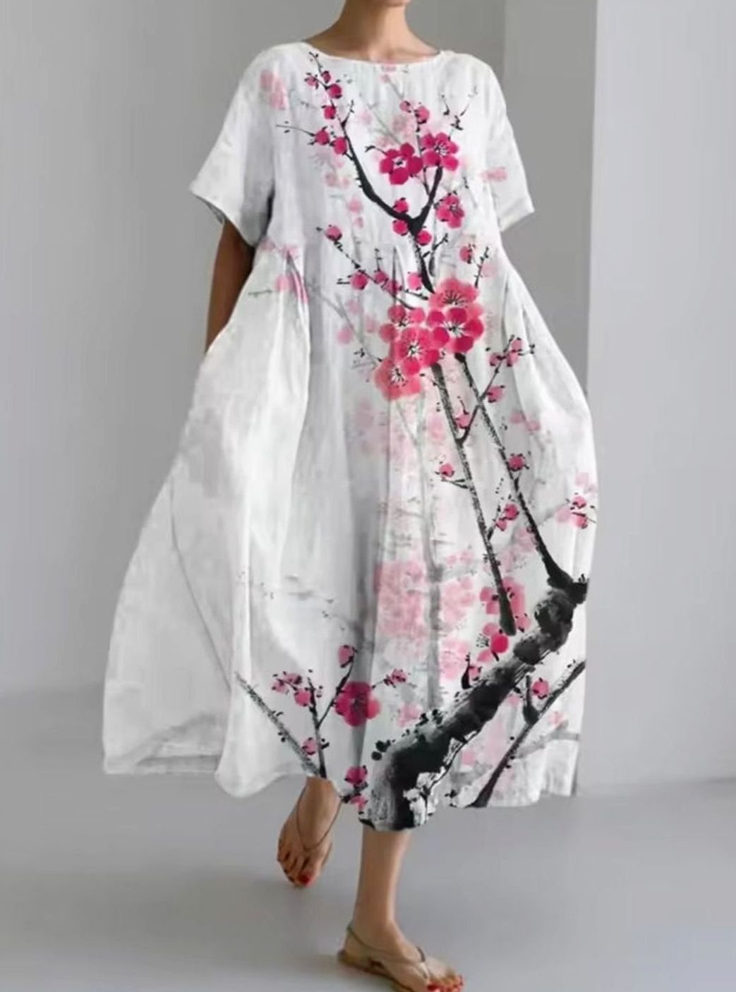 Women's Loose Short-Sleeve Floral Applique Round-Neck Maxi Dress - White Pink