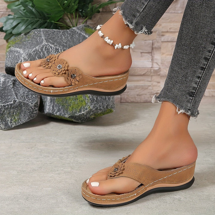 Women's Orthopedic Arch-Support Floral Wedge Thong Sandals
