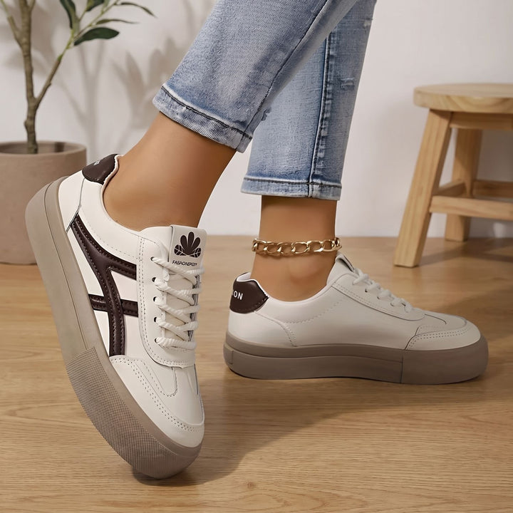 Women's Orthopedic Lace-Up Low-Top Sneakers Wide-Heel Support