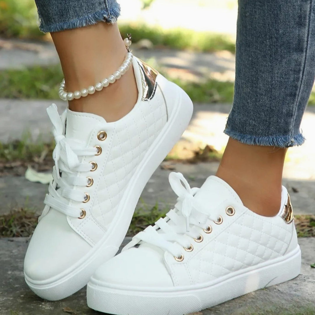 Women's Orthopedic Shoes Quilted Lace-Up Flatform Sneakers