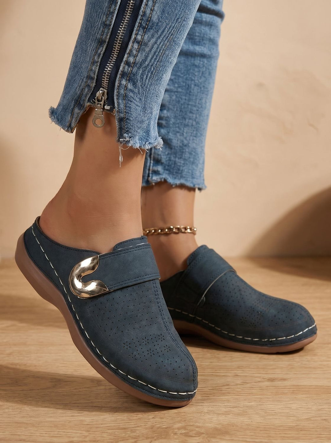 Women's Orthopedic Velcro Slip-On Mule Clogs Honeycomb Textured