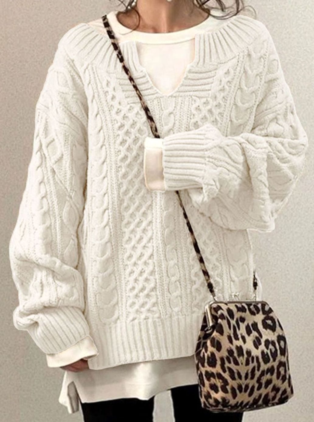 Women's Oversized Cable Knit Sweater V-Neck Long Sleeve Pullover - White