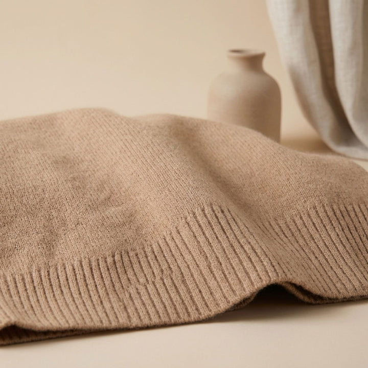 Women's Oversized Cashmere-Blend Turtleneck Sweater