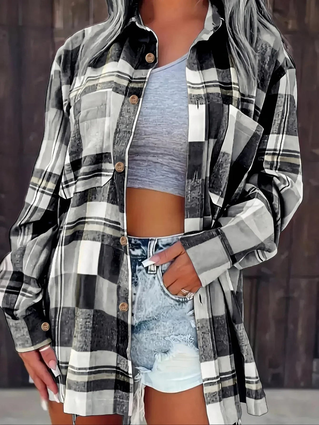 Women's Oversized Plaid Flannel Long-Sleeve Button-Up Shirt - Black
