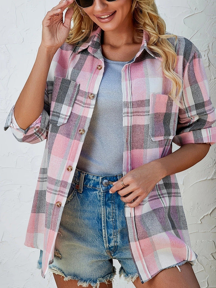Women's Oversized Plaid Flannel Long-Sleeve Button-Up Shirt