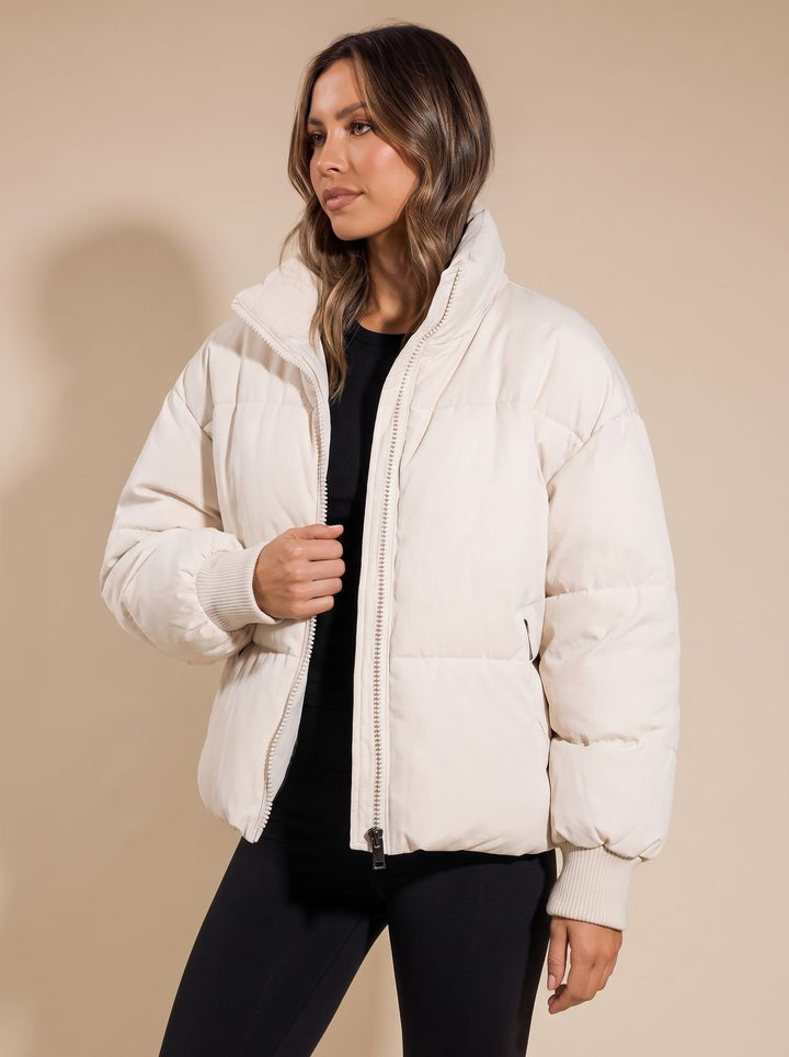 Women's Oversized Puffer Jacket Stand Collar Full-Zip Ribbed Cuffs - White