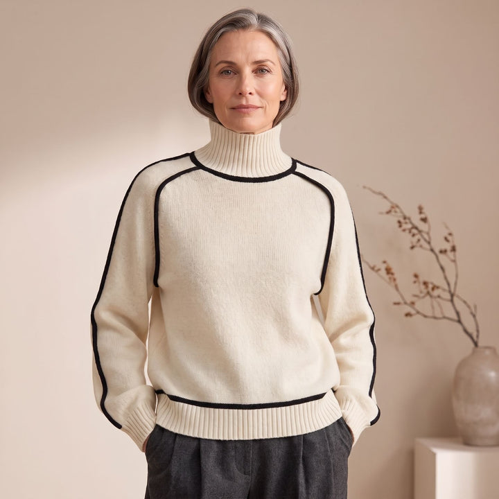 Women's Oversized Turtleneck Contrast-Trim Knit Sweater - White