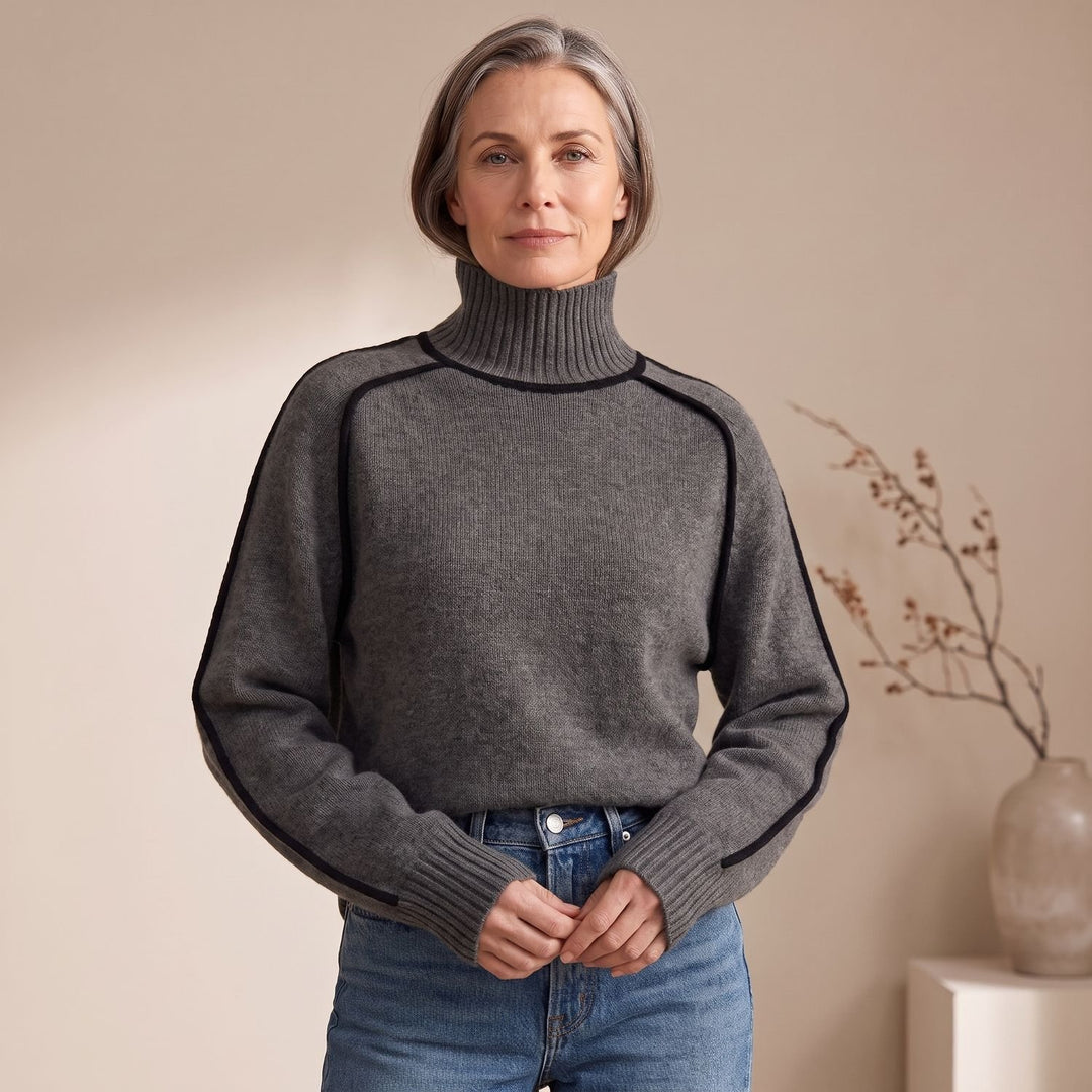 Women's Oversized Turtleneck Contrast-Trim Knit Sweater