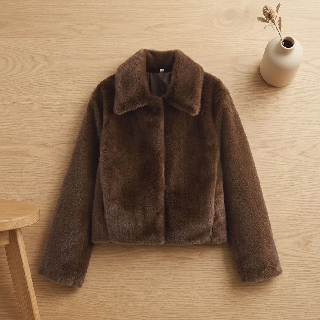 Women's Plush Faux Fur Relaxed Teddy Coat Jacket