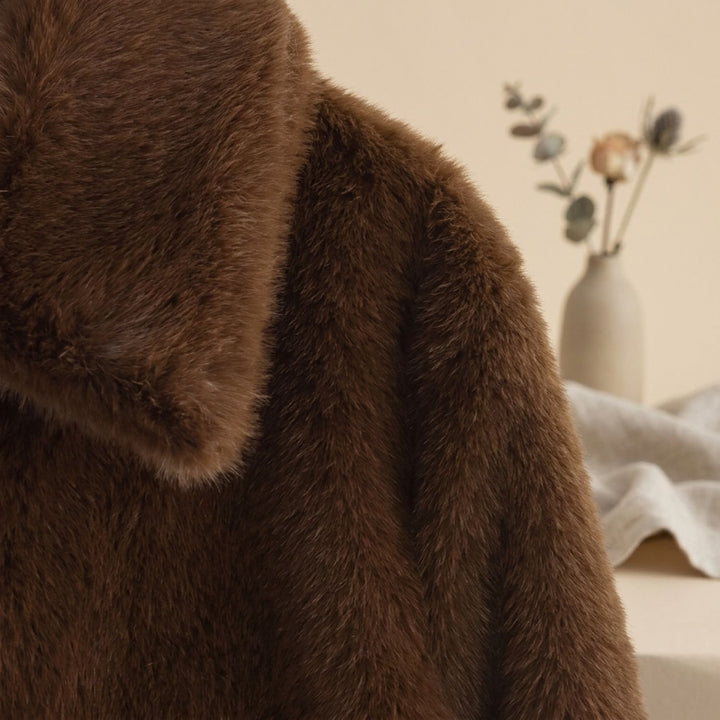 Women's Plush Faux Fur Relaxed Teddy Coat Jacket