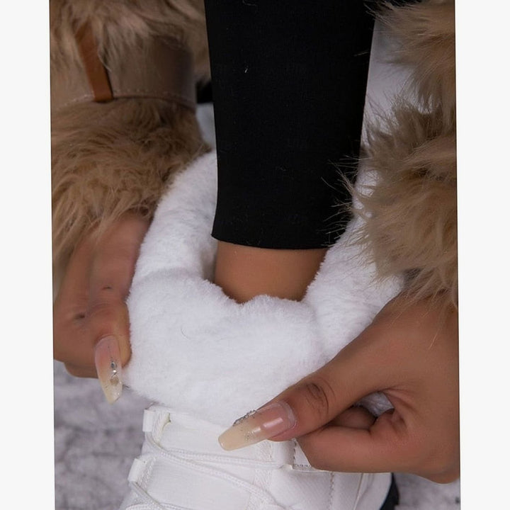 Women's Plush-Lined Lace-Up Snow Boots